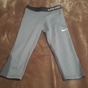 Nike pro leggings